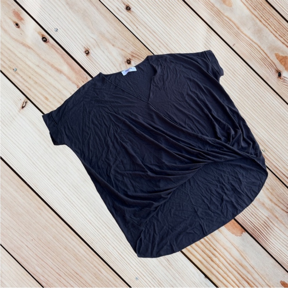 M Double Zero spicy small black high low T-shirt